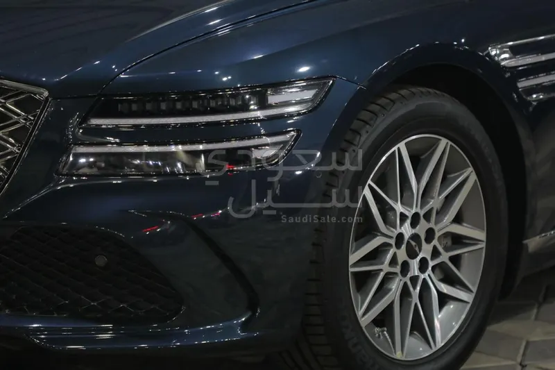 2025 جينيسيس جي 80