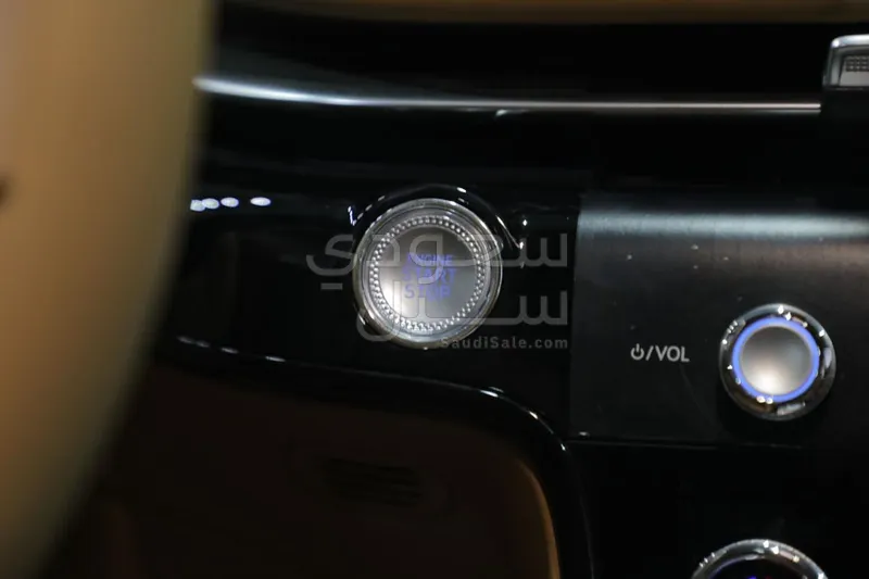 2025 جينيسيس جي 80