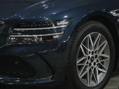 2025 جينيسيس جي 80