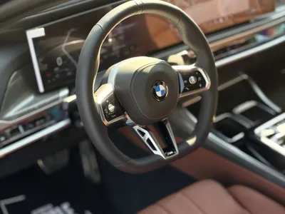 2026 بي ام دبليو الفئة السابعة 735أي