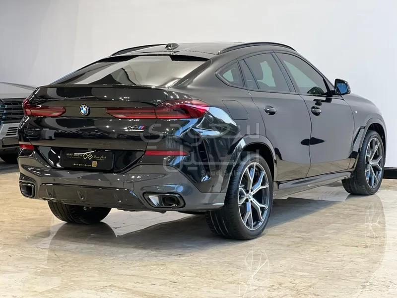 2025 BMW X Series 6 M Kit