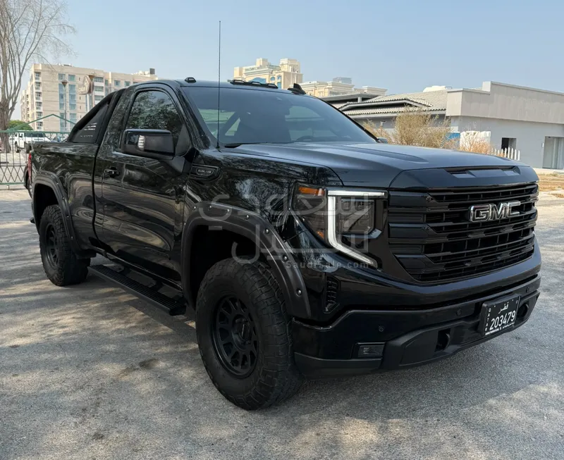 2024 GMC Sierra Elevation