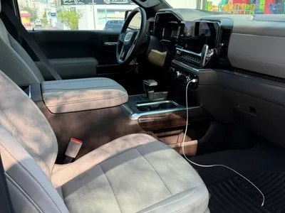 2024 GMC Sierra Elevation