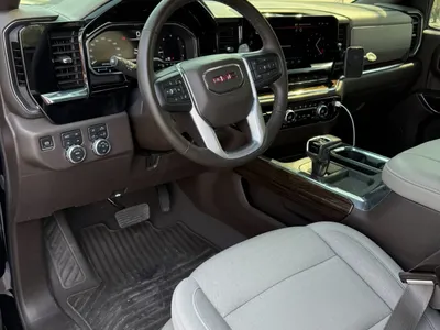 2024 GMC Sierra Elevation