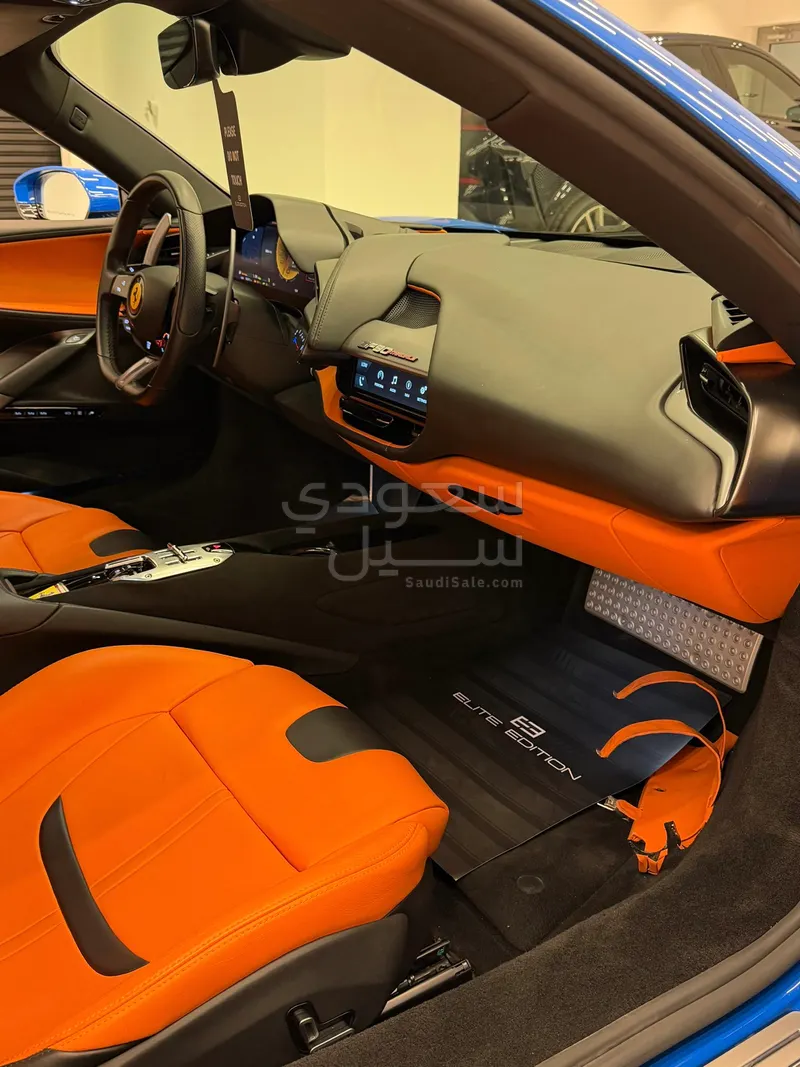 2021 فيراري اس اف 90 سترادالي