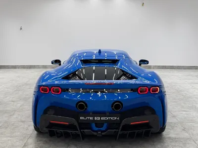 2021 فيراري اس اف 90 سترادالي