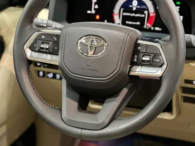 2025 Toyota Land Cruiser GXR 3