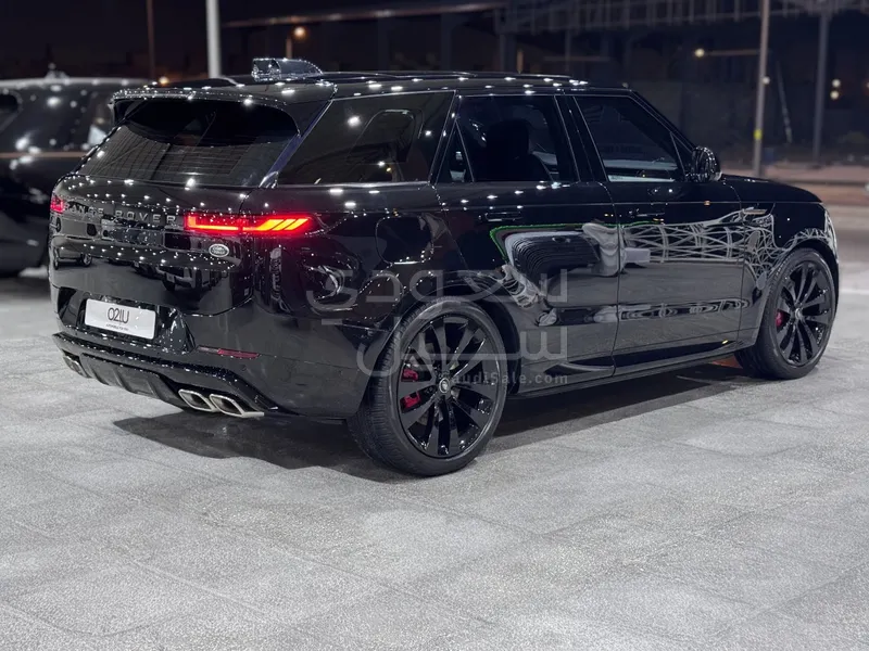 2023 لاند روفر رينج روفر سبورت اس اي