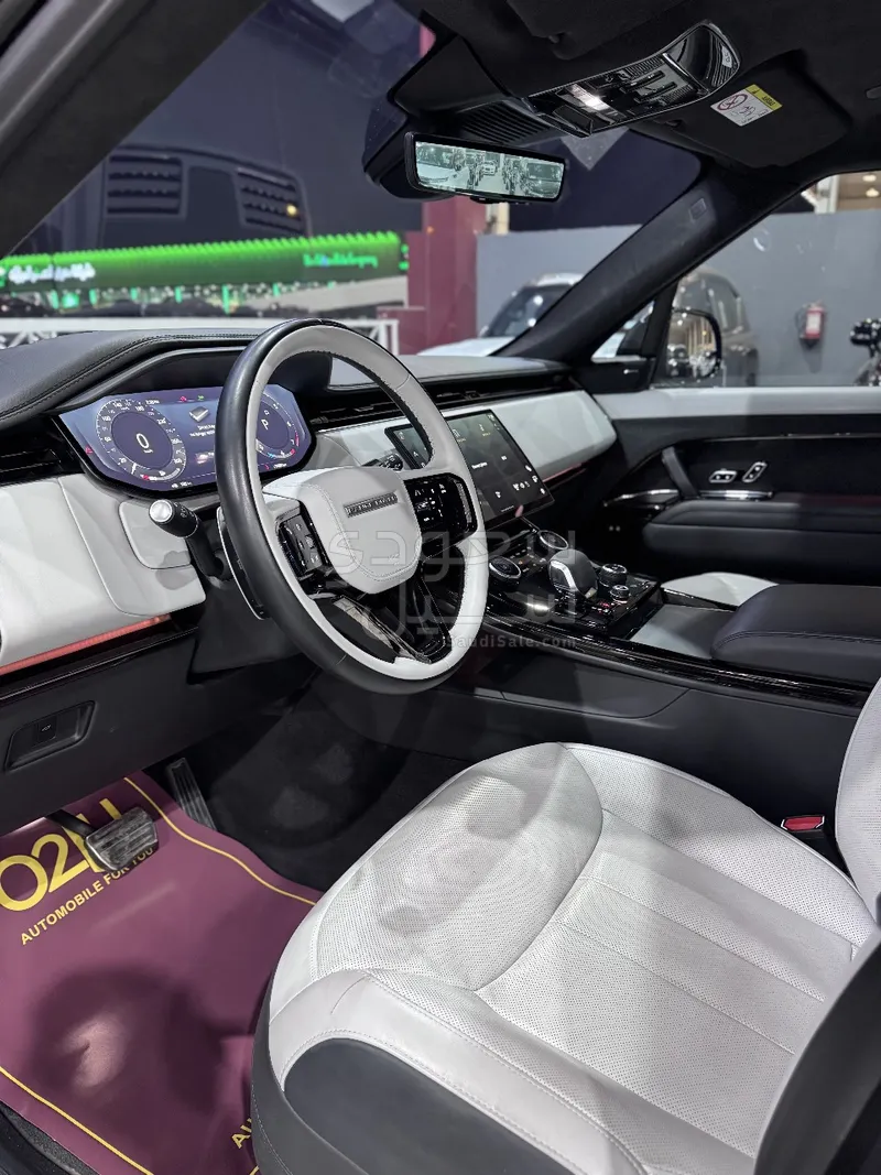 2023 لاند روفر رينج روفر سبورت اس اي