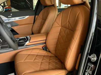 2026 بي ام دبليو الفئة السابعة 735أي