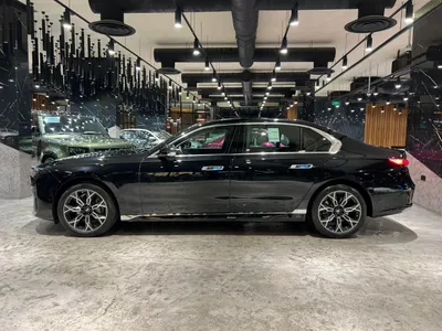 2026 بي ام دبليو الفئة السابعة 735أي