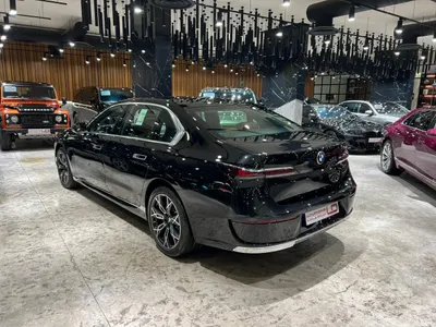 2026 بي ام دبليو الفئة السابعة 735أي