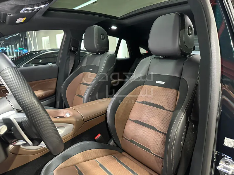 2024 مرسيدس - بنز جي إل إي 53 أي إم جي