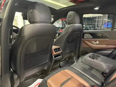 2024 مرسيدس - بنز جي إل إي 53 أي إم جي