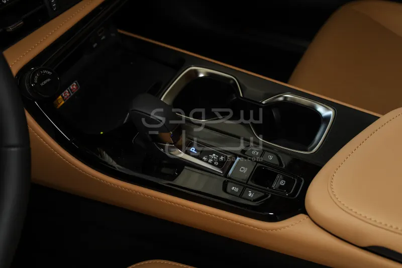 2026 لكزس إن إكس 350