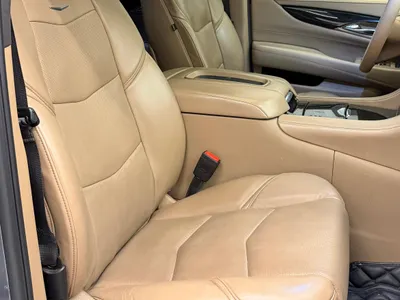 2020 كاديلاك اسكاليد بلاتينيوم