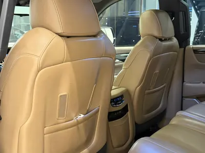 2020 كاديلاك اسكاليد بلاتينيوم