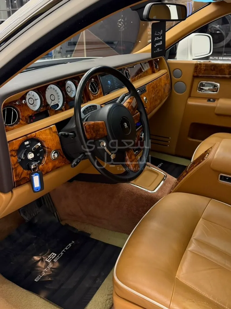 2014 رولز رويس فانتوم