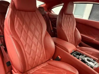 2015 بنتلي كونتيننتل جي تي مولنير في 8 اس