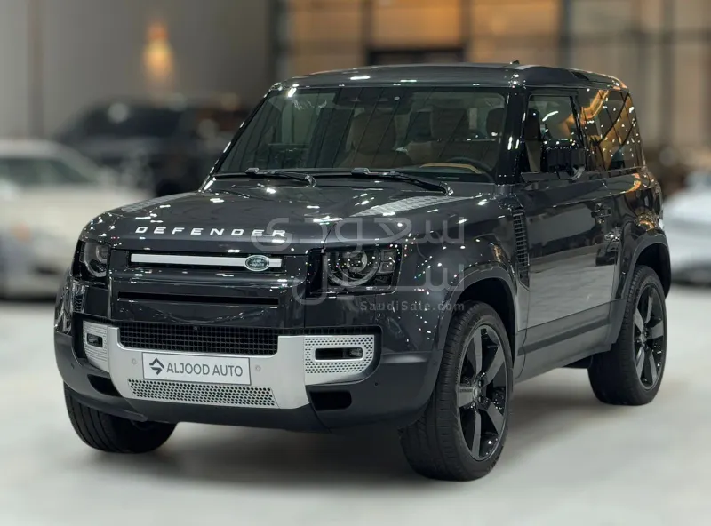 2024 Land Rover Defender 90