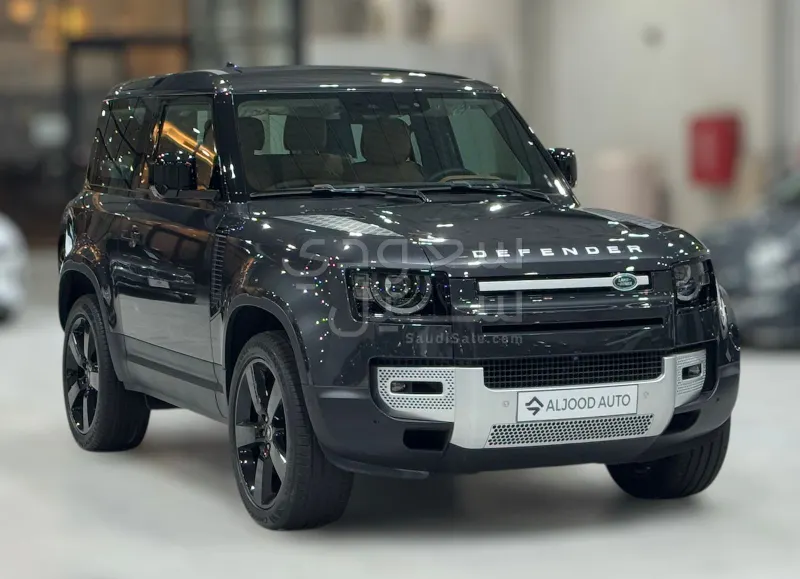 2024 Land Rover Defender 90