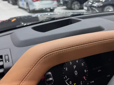 2024 Land Rover Defender 90