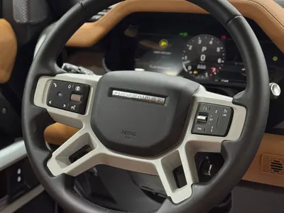 2024 Land Rover Defender 90