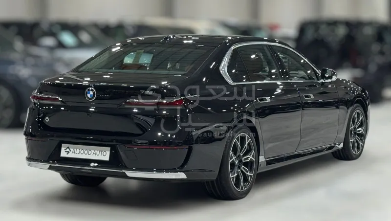 2026 BMW 7 Series 735i