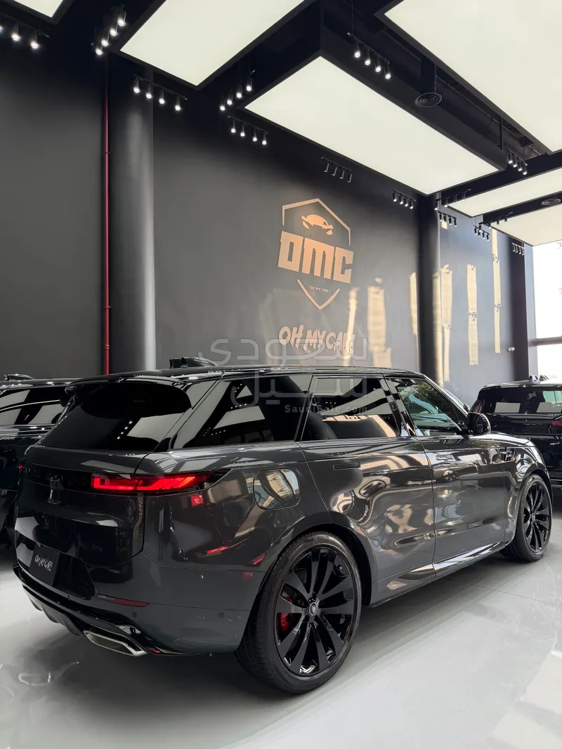 2025 Land Rover Range Rover Sport HSE