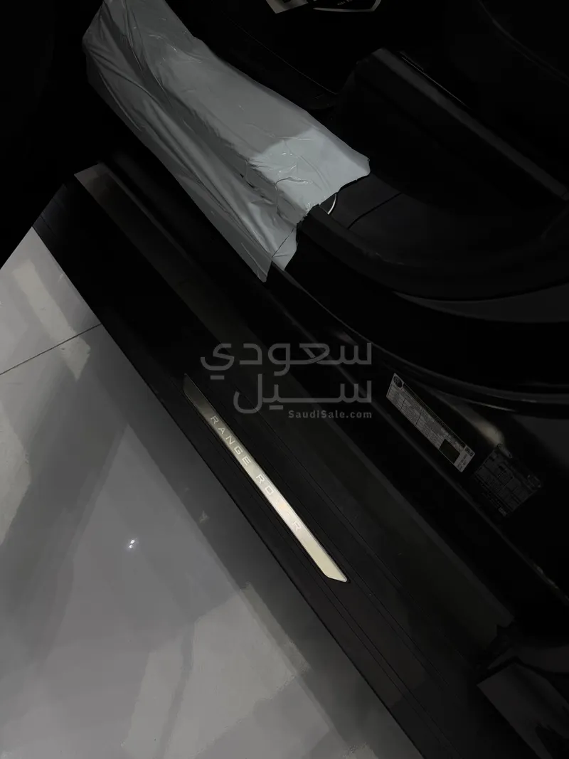 2025 Land Rover Range Rover Sport HSE