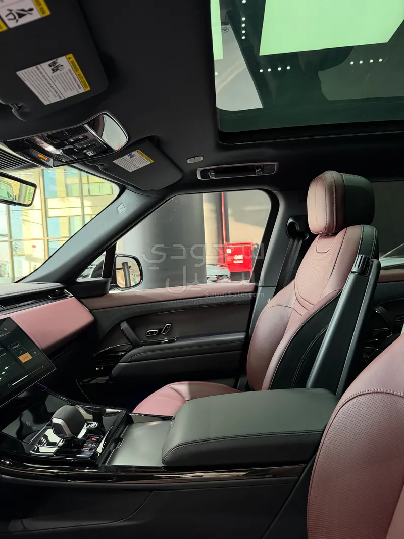 2025 Land Rover Range Rover Sport HSE