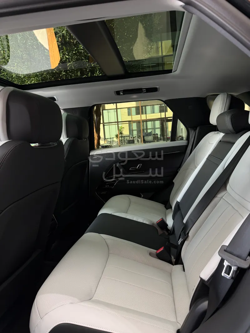 2025 Land Rover Range Rover Sport HSE