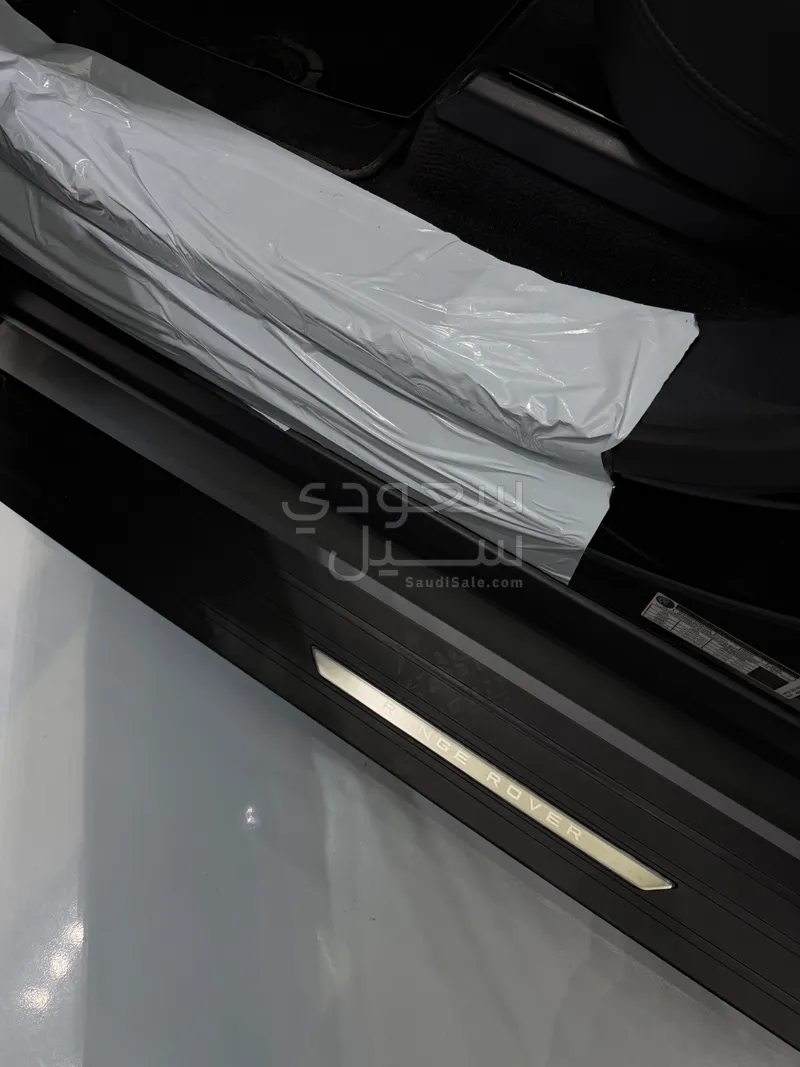 2025 Land Rover Range Rover Sport HSE