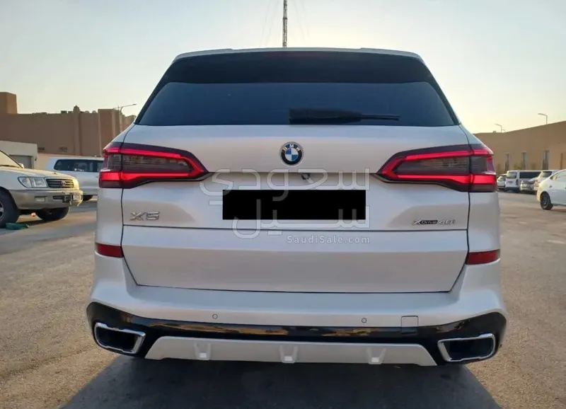 2019 بي ام دبليو الفئة اكس 5