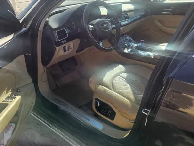 2012 Audi A8L Saudi Edition