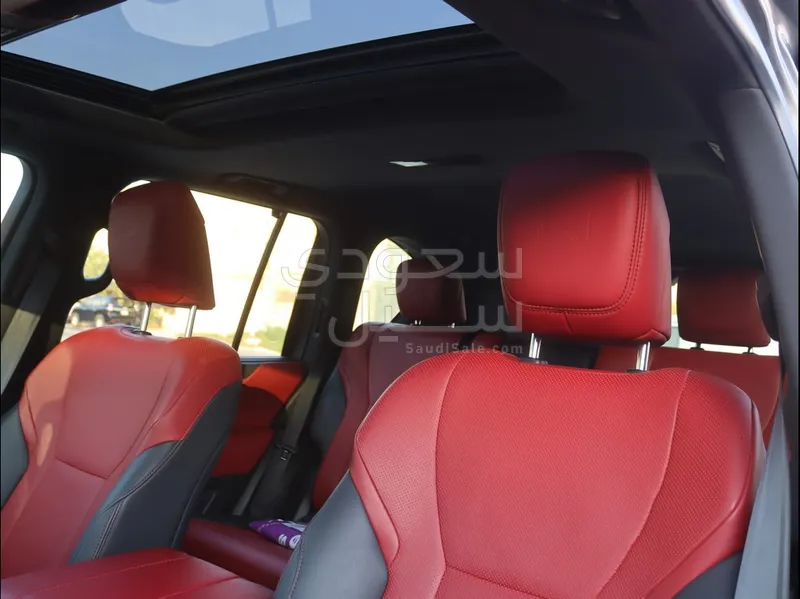 2023 لكزس إل إكس 700 أف سبورت