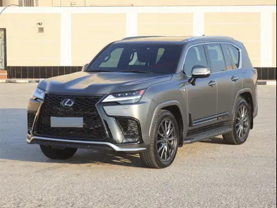 2023 لكزس إل إكس 700 أف سبورت