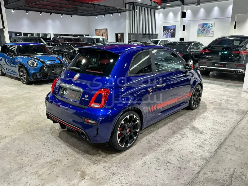 2021 فيات ابارث 595 كومبيتزيون