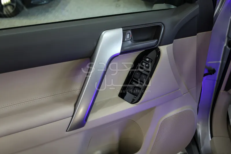 2022 تويوتا برادو