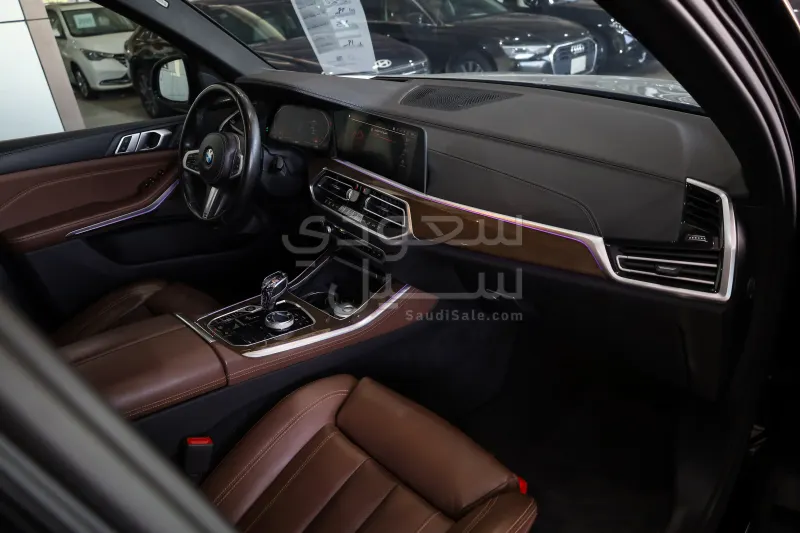 2020 بي ام دبليو الفئة اكس 5