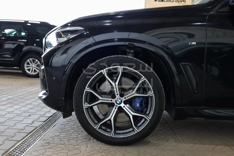 2020 بي ام دبليو الفئة اكس 5