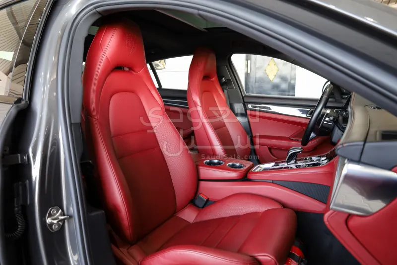 2018 بورش بانميرا اس