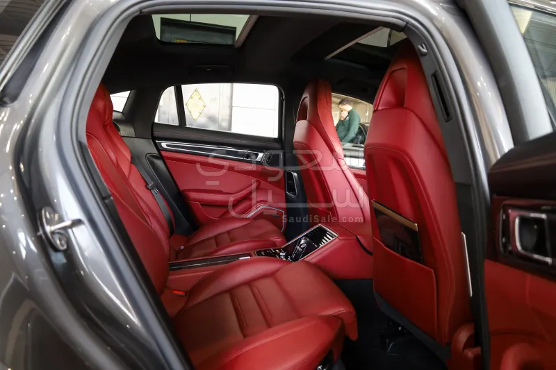 2018 بورش بانميرا اس