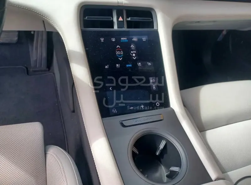 2023 بورش تايكان 4إس