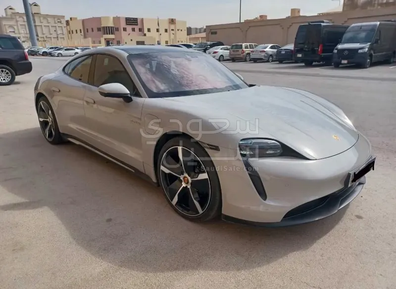 2023 بورش تايكان 4إس
