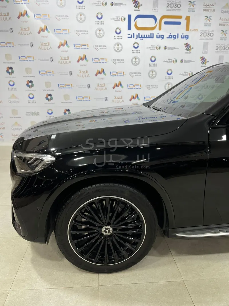 2023 مرسيدس - بنز جي إل سي 200 اي ام جي