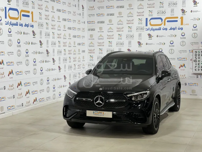 2023 مرسيدس - بنز جي إل سي 200 اي ام جي