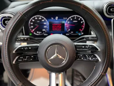 2023 مرسيدس - بنز جي إل سي 200 اي ام جي