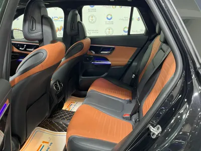 2023 مرسيدس - بنز جي إل سي 200 اي ام جي