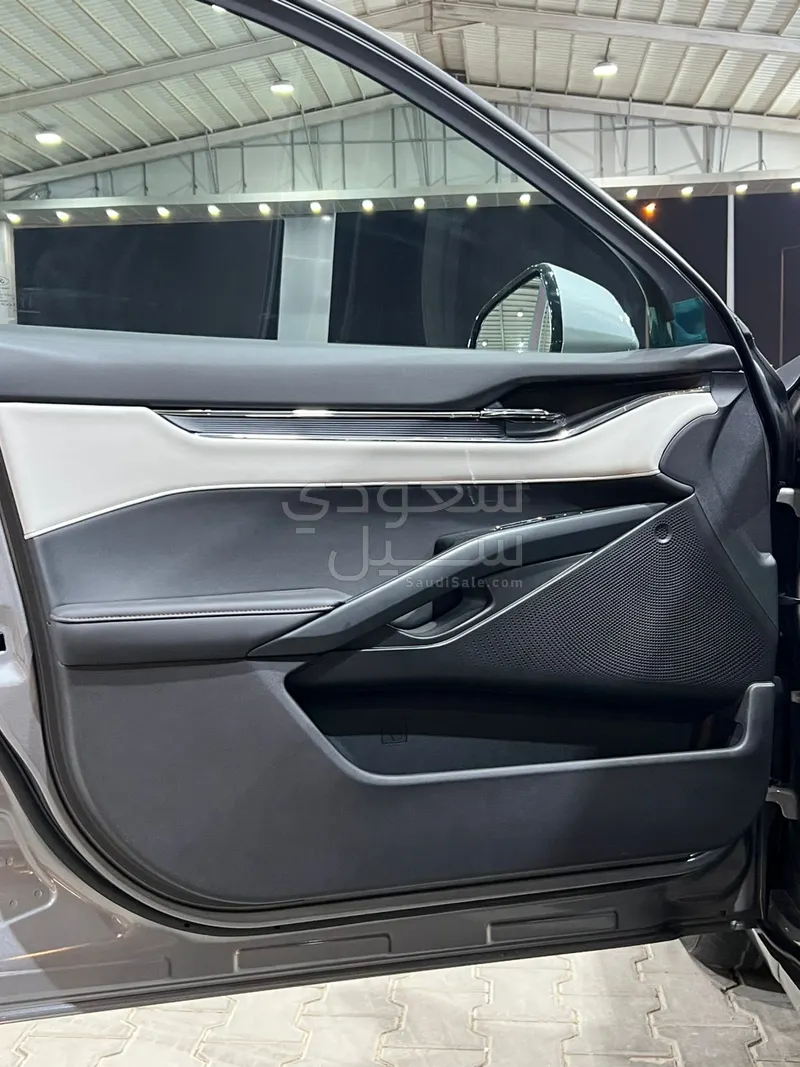 2026 فورد توروس ترند